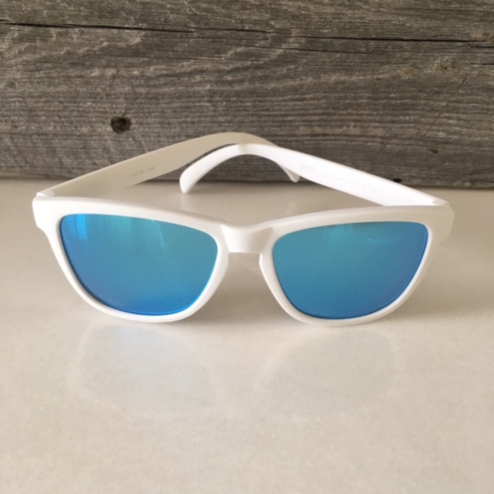 White Goodr Iced By Yetis Polarized Sunglasses